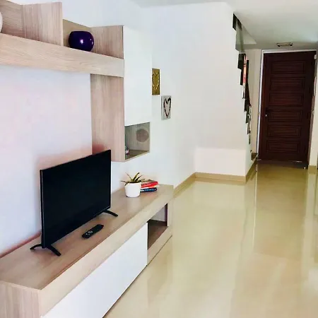 Parque Santiago's Dreams At 75 * بلايا ذي لاس أميريكاس