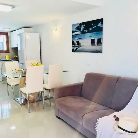 Parque Santiago's Dreams At 75 플라야데라스아메리카스